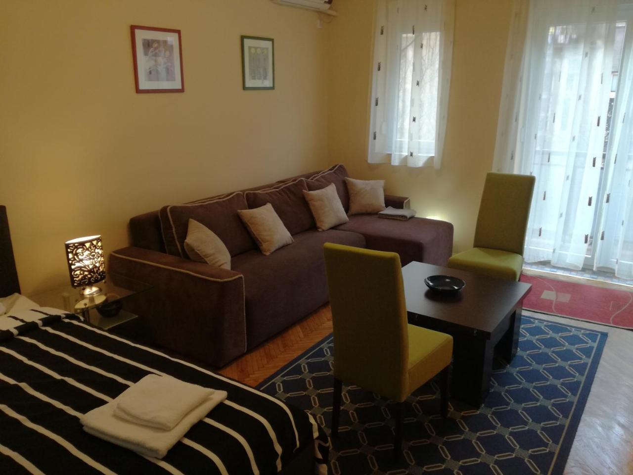Apartament By The Park Free Parking Belgrad Zewnętrze zdjęcie
